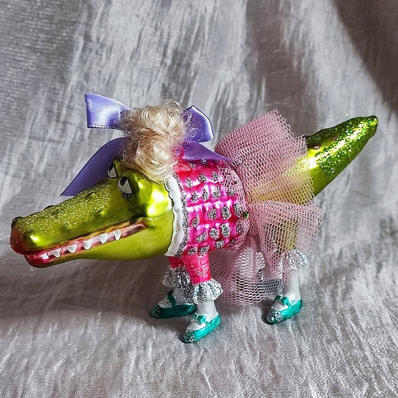 BestPysanky Lady Alligator Crocodile Mercury Glass Vintage Christmas Ornament - Picture 1 of 7
